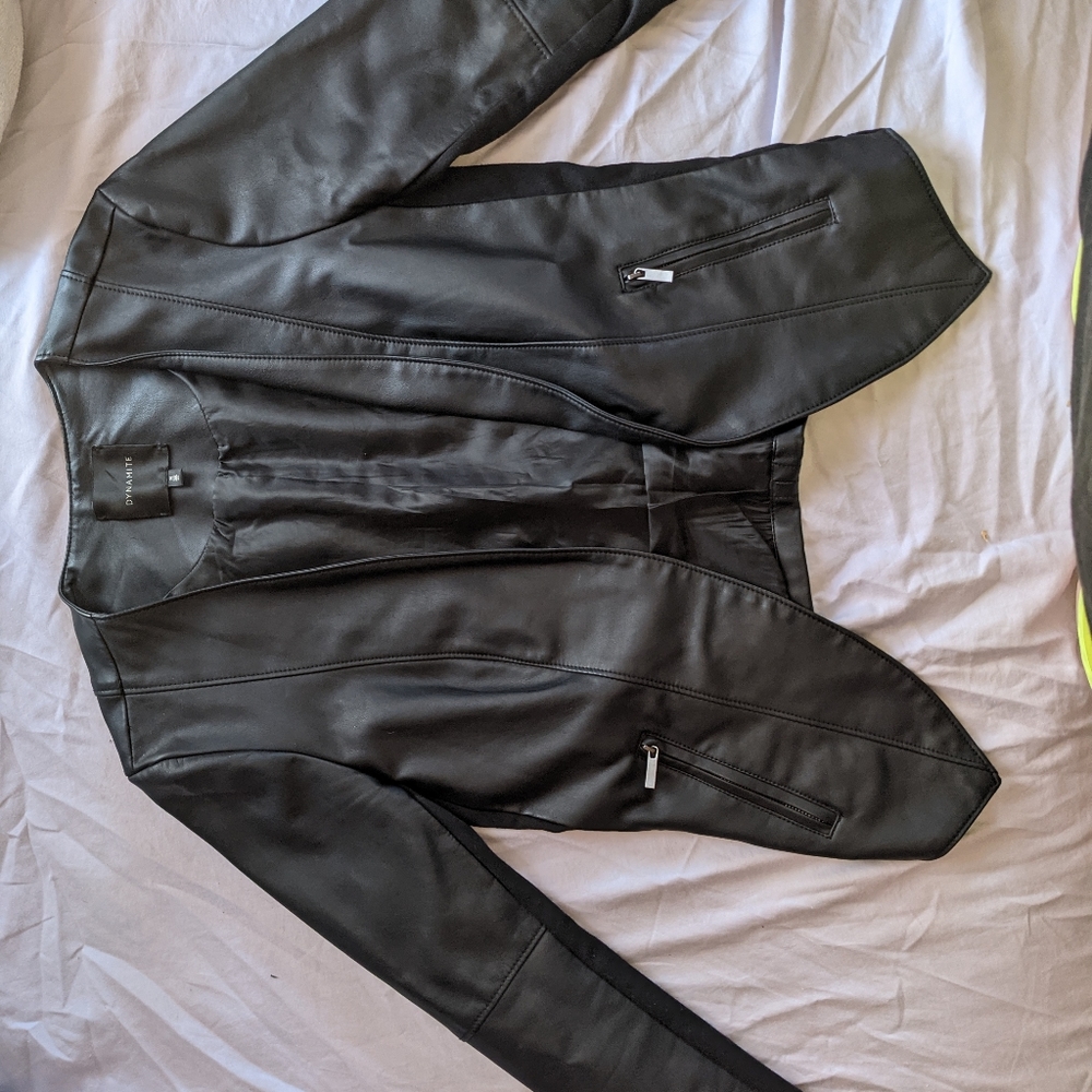 Leather jacket - Picture 2 of 2